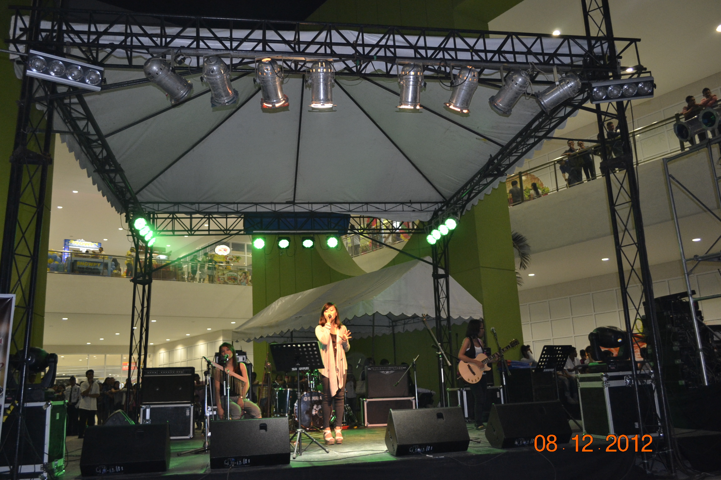 Acoustic Night at SM City Gensan with Sentro Band & Nyoy (Part II)
